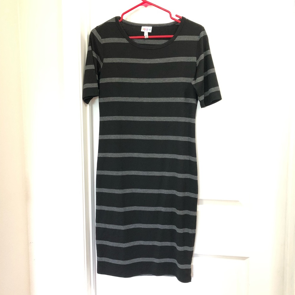 💕EUC- Lularoe Julia dress